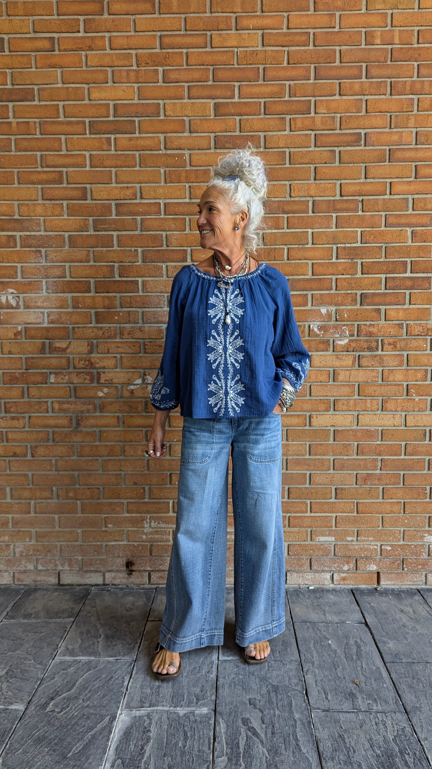 100% Waffle Cotton Relaxed Fit Embroidered Top - NAVY