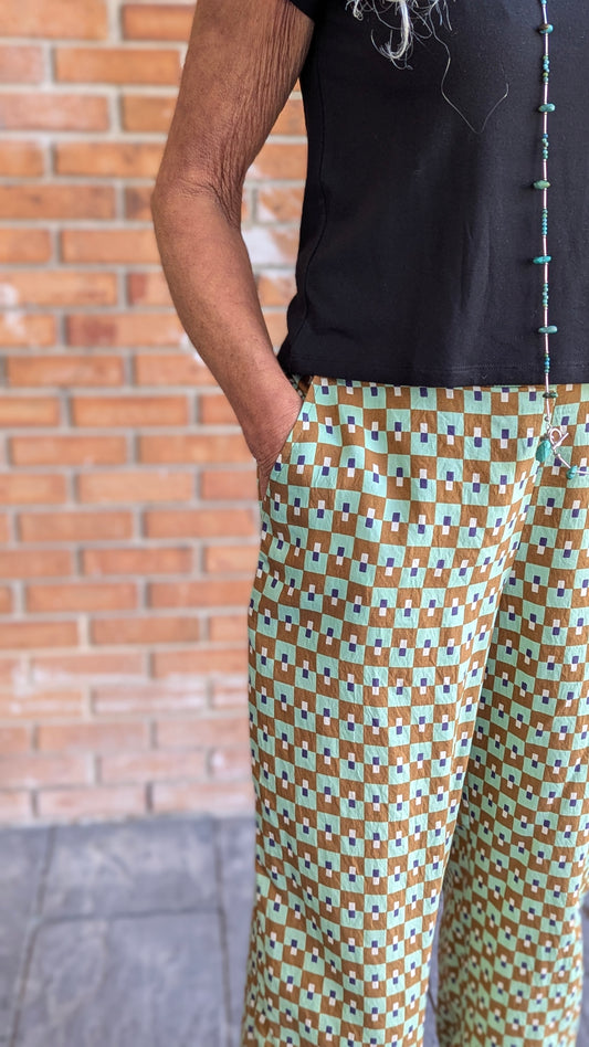 Lightweight Retro Patterned Pants -GREEN & BROWN