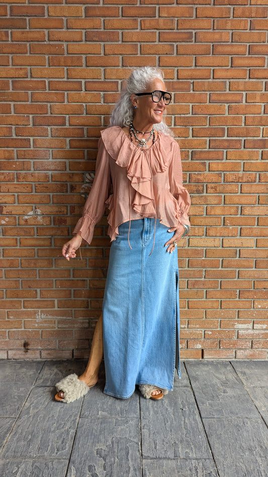 Lightweight Ruffle Front Top - SOFT PEACH