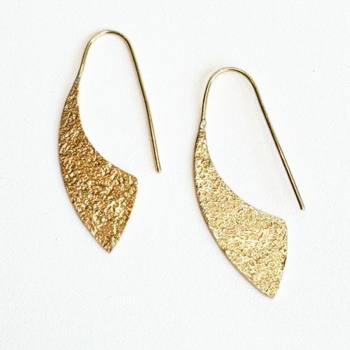 Hammered Hook Earring - GOLD